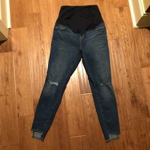 Trendy Maternity Jeans